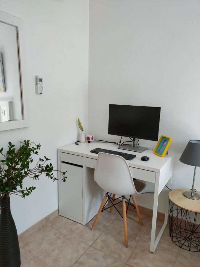 Pafia Modern Apartment Paphos Exterior photo